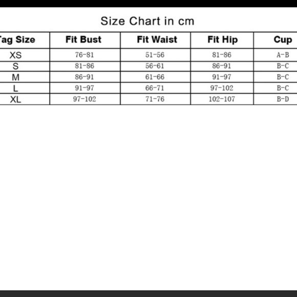 Palm & Pink Bikini - Picture 4 of 4